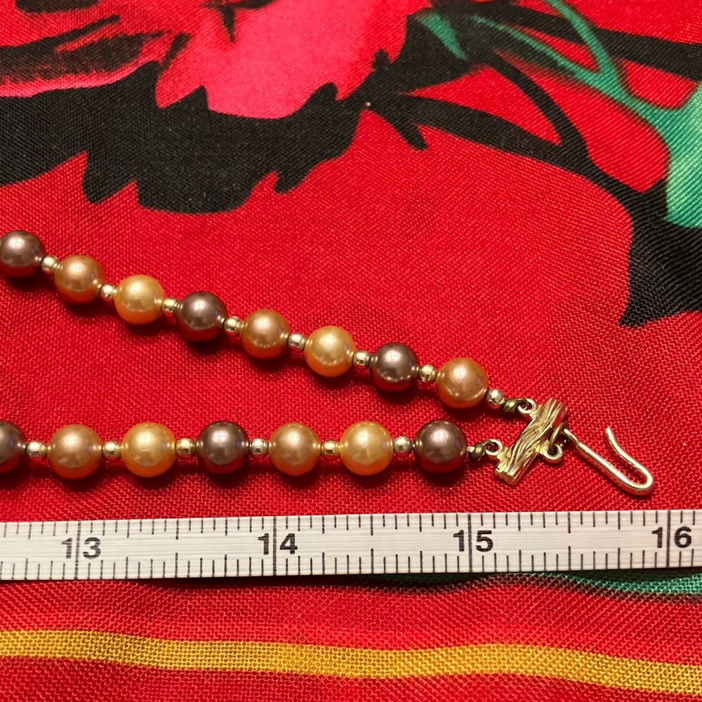 JAPAN NECKLACE WITH GRADUATED PEARLS AND OIL SLICK FACETED CRYSTALS - Picture 14 of 15